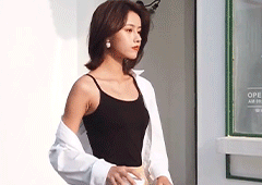 ☀️Topp med løs passform og innebygd b