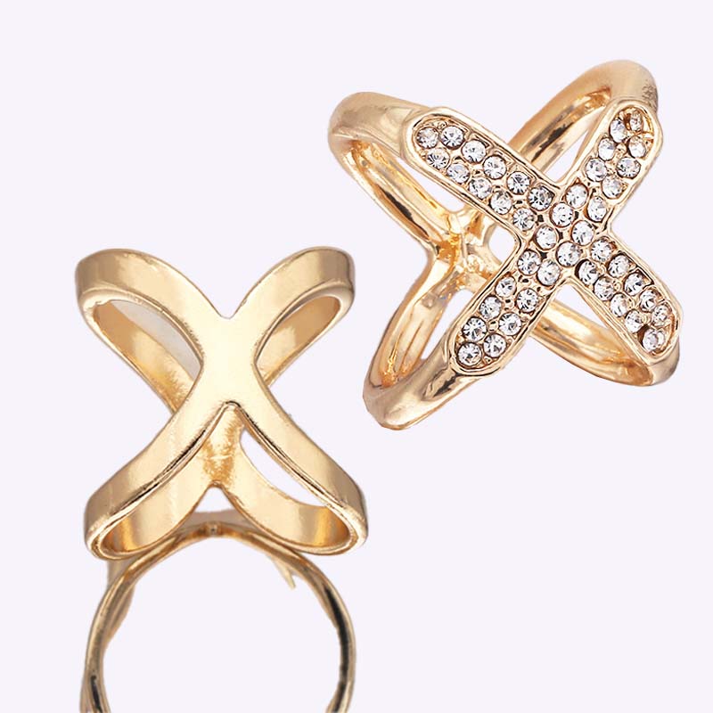 💕Kjøp 1 få 1 gratis🧣Enkel tredimensjonal skjerfklips