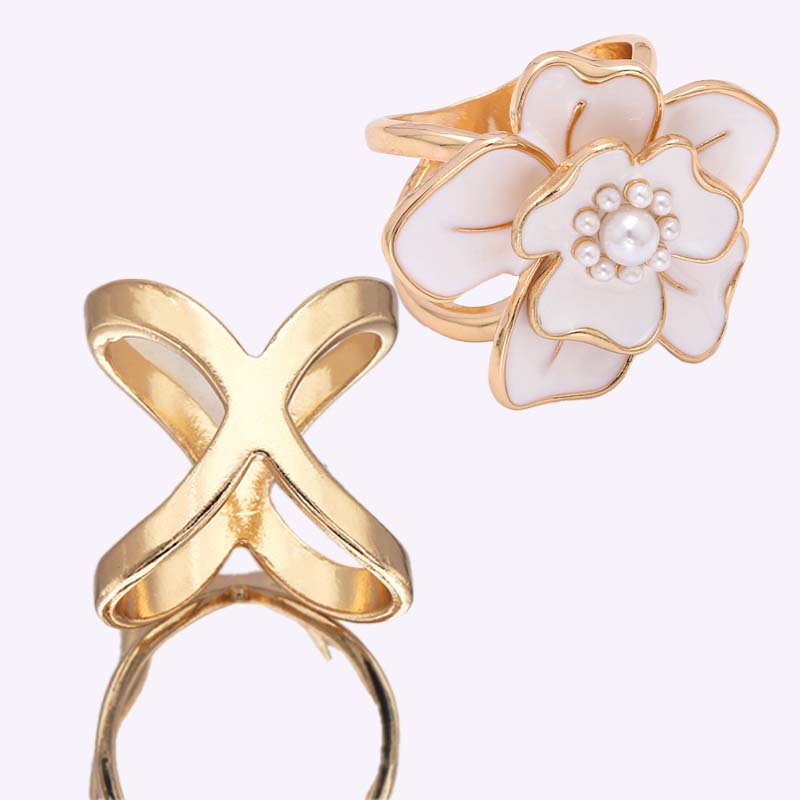 💕Kjøp 1 få 1 gratis🧣Enkel tredimensjonal skjerfklips