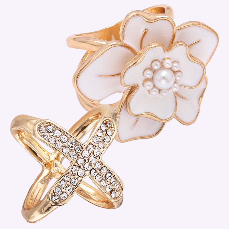 💕Kjøp 1 få 1 gratis🧣Enkel tredimensjonal skjerfklips