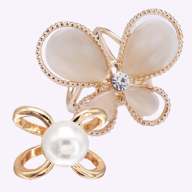 💕Kjøp 1 få 1 gratis🧣Enkel tredimensjonal skjerfklips