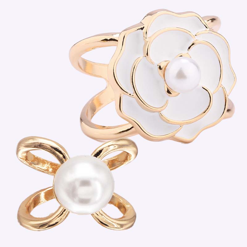 💕Kjøp 1 få 1 gratis🧣Enkel tredimensjonal skjerfklips