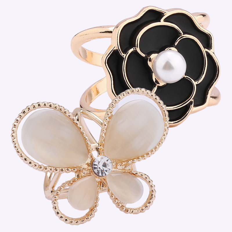 💕Kjøp 1 få 1 gratis🧣Enkel tredimensjonal skjerfklips