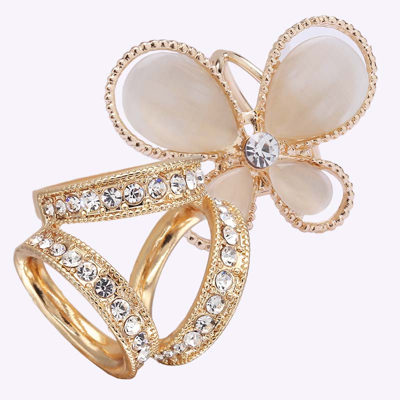 💕Kjøp 1 få 1 gratis🧣Enkel tredimensjonal skjerfklips