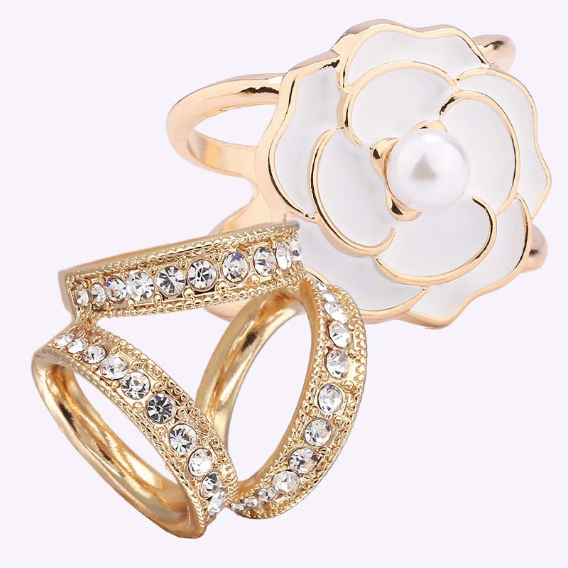 💕Kjøp 1 få 1 gratis🧣Enkel tredimensjonal skjerfklips