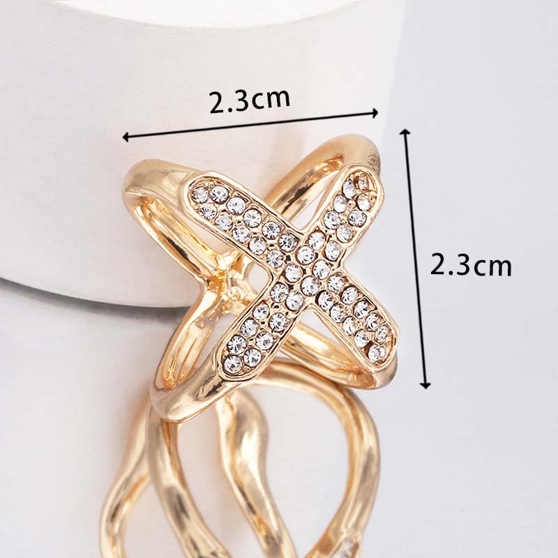 💕Kjøp 1 få 1 gratis🧣Enkel tredimensjonal skjerfklips