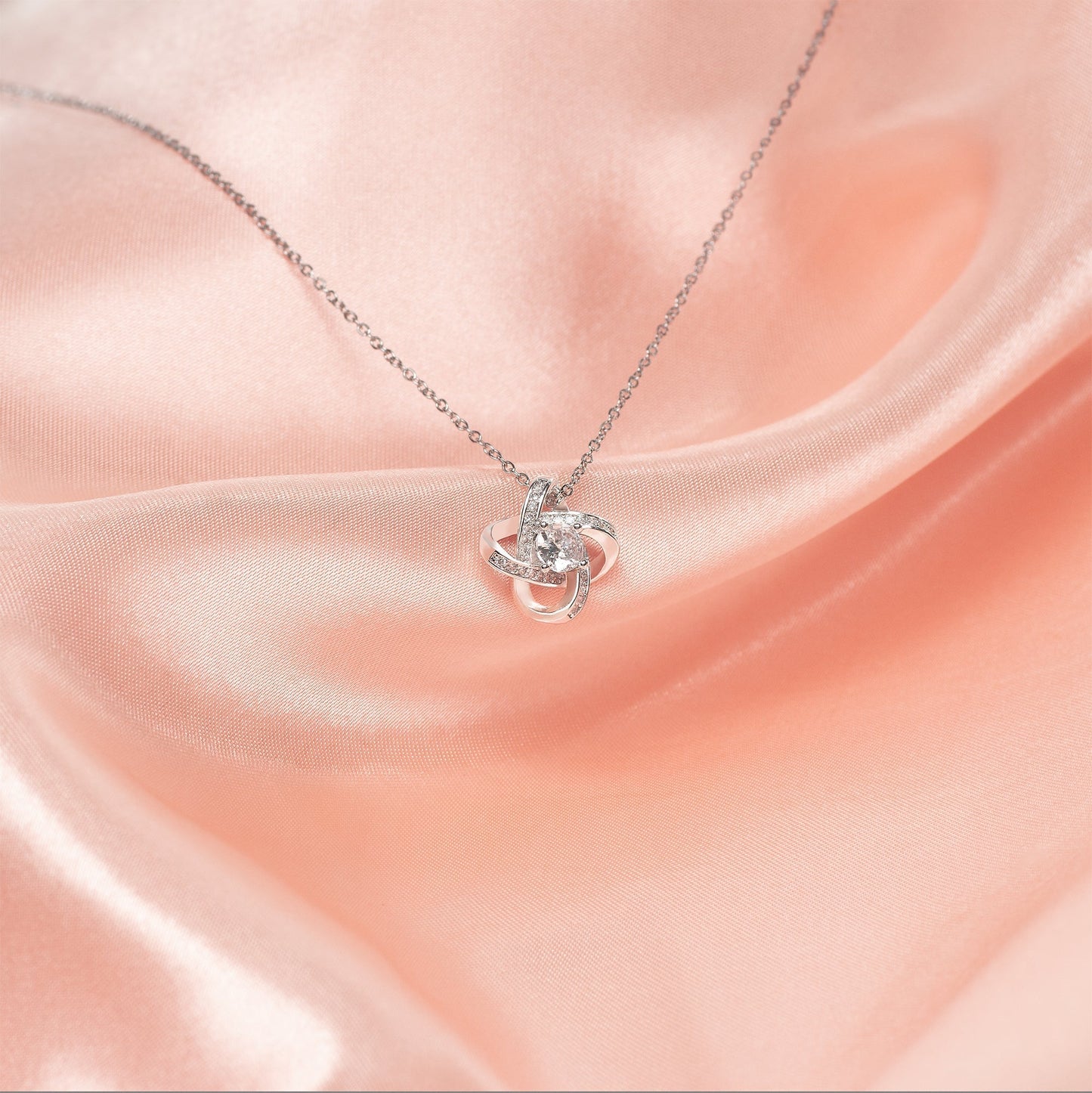 👪Til min datter – Halskjede «Kjærlighetens hjerte🍀