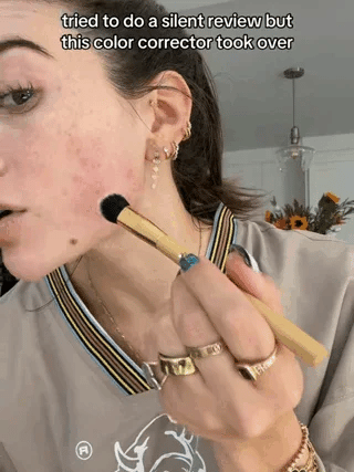 ⏳Aktuelt tilbu💜 Farget ler under øynene, korrigerende dekkende krem